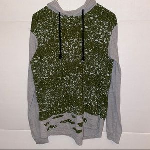 Rolling Paper Pullover‎